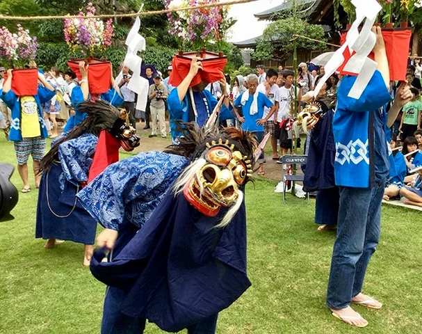 篠籠田の三匹獅子舞の画像