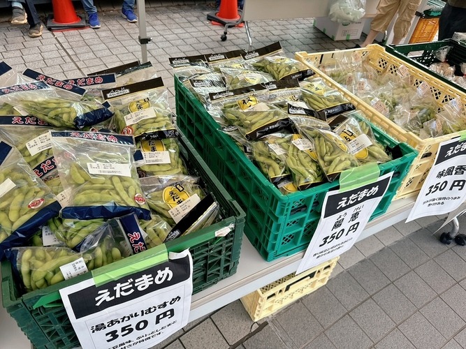 地場産農産物の夕市の画像